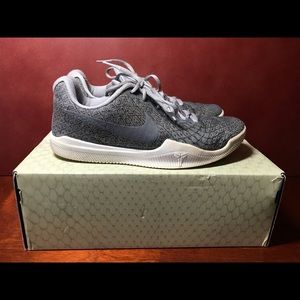 MENS KOBE MAMBA INSTINCT (SIZE: 7.5)